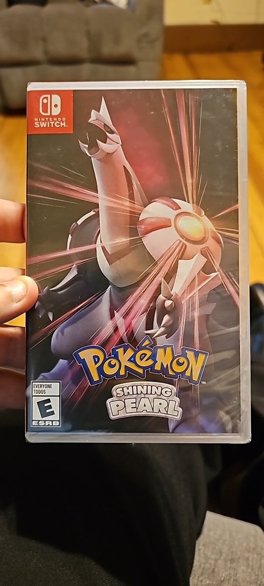 Griver84's tweet image. Good job @amazon I ordered #PokemonShield game cartridge from @NintendoAmerica and your workers sent me #PokemonShiningPearl with a shield upc sticker on it. 

Looking for support on who's going to fix this?