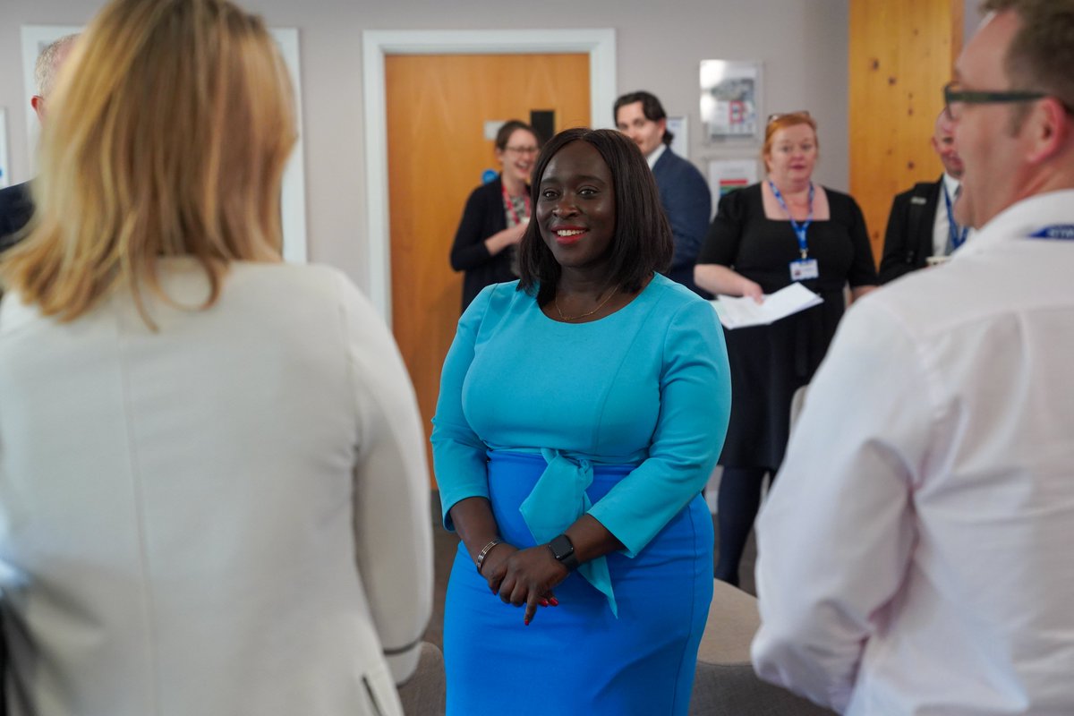 cabinetofficeuk's tweet photo. At the Emergency Planning College @EPCollege near Easingwold, Minister @abenaopp met with emergency service and resilience leaders from across Northern England to gather views about making communities more resilient to future threats. https://t.co/Hj2oBI74qk