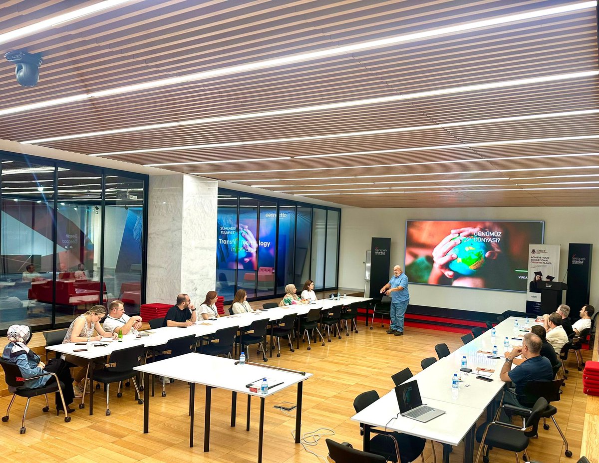 sbmistanbul's tweet photo. Our Dean Tufan Karaca's lecture presentation today. Subject: Navigating Through Uncertain, Times Modern Management Chalanges  #sbm #sbmistanbul #worldlearning #businessschool #management #school #istanbul https://t.co/OtXV84sUdT