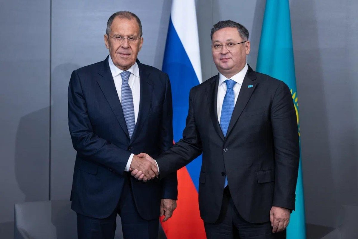 mfa_russia's tweet photo. 🎙 FM Sergey #Lavrov at a meeting with FM Murat #Nurtleu on the #UNGA79 sidelines:

💬 Our agenda is all-encompassing &amp; covers various areas of bilateral cooperation including economic, humanitarian &amp; military-technical ties.

https://t.co/AEMG0Qtcxw

#RussiaKazakhstan https://t.co/iplXO7Rciq