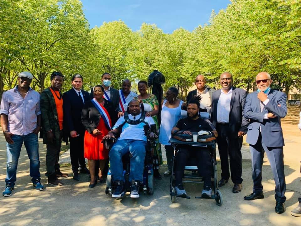 m_szerman's tweet photo. 💔🕯️ Pensées et affection pour René Silo, sa famille et ses proches. 🎖️ Grand militant du sport, guadeloupéen, ultra-marin et francilien, cet amoureux du sport, de la Guadeloupe et de l’engagement associatif aura marqué le sport de notre région et ceux qui ont eu l’honneur de le fréquenter. 💎 

🙏🏻 Nous nous retrouvions plusieurs fois par an autour de nombreuses opérations solidaires, sur les thèmes de la mémoire, de l’esclave, pour Loïc Liber, rescapé des attentats de Toulouse/Montauban aux invalides et sur de nombreuses causes louables. 💟☮️☯️🔯☪️✝️💟 @vpecresse @JulienKaram3