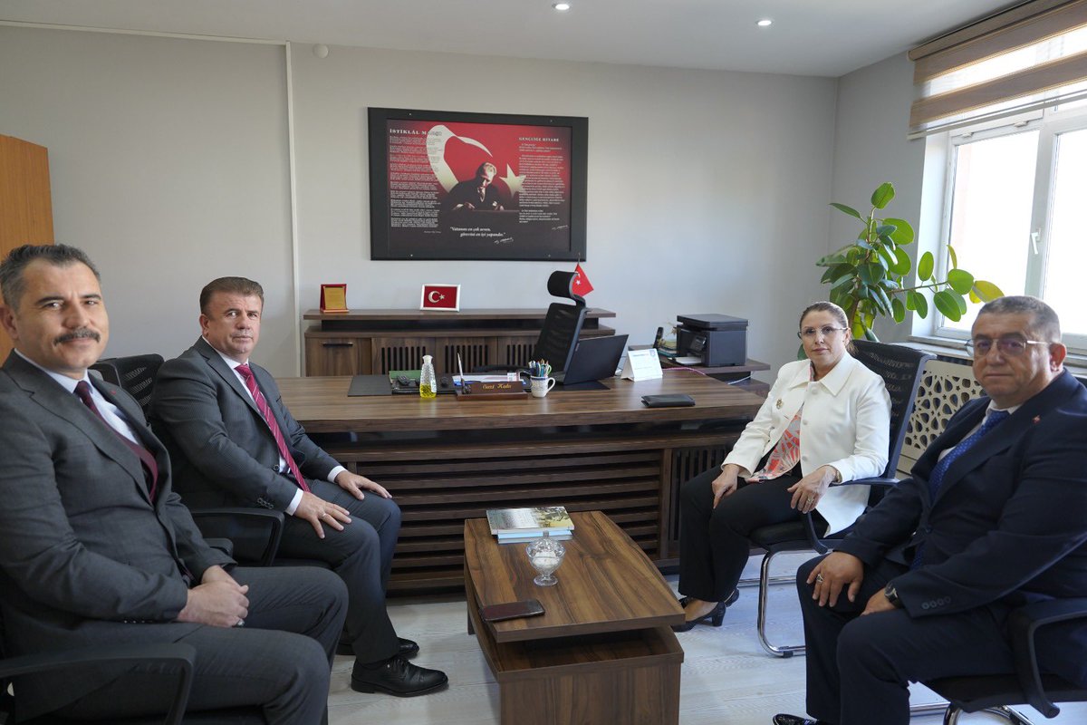 Bartın Valimiz Sayın Dr. Nurtaç ARSLAN, İl Milli Eğitim Müdürümüz Sayın Ramazan AŞÇI, İl Milli Eğitim Müdür Yardımcımız Sayın Yaşar Murat BEŞKAYA kurumuzu ziyaret etti.