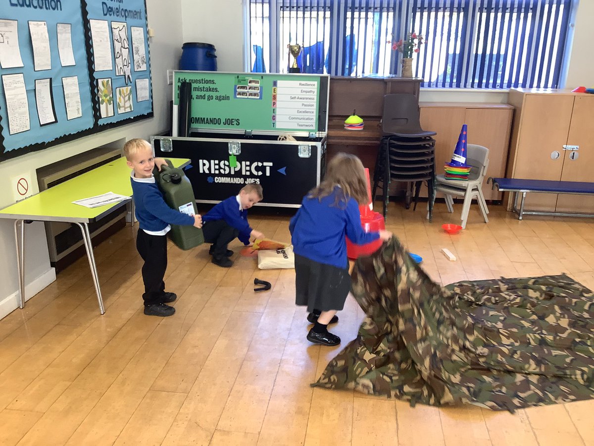 SchoolMoira's tweet photo. Years 1 &amp; 2 have begun their @CommandoJoes learning about Steve Backshall. They have learnt how teamwork can help us tackle challenges. Today they planned what equipment they would need to take on an expedition and ranked items according to their importance. #teamwork #Resilience https://t.co/nQf8MeX80A