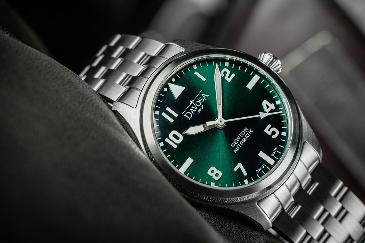 Davosa_USA's tweet image. Introducing the DAVOSA Newton Pilot Automa𝗘𝘅𝗽𝗹𝗼𝗿𝗲 𝗮 𝗻𝗲𝘄 𝘁𝗶𝗺𝗲𝗽𝗶𝗲𝗰𝗲 𝗳𝗼𝗿 𝘆𝗼𝘂 𝗡𝗼𝘄 𝗮𝘁 𝗗𝗮𝘃𝗼𝘀𝗮-𝘂𝘀𝗮.𝗰𝗼𝗺 #watchcollector #watchessentials #watchlover #swissmade