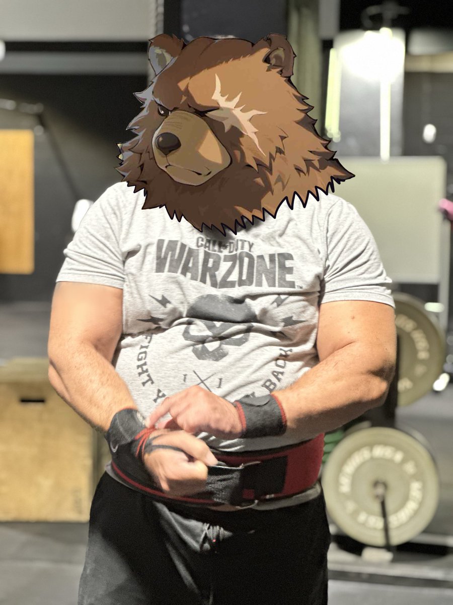 BenBiggerPup's tweet photo. Crossfit time! #bearmuscle #beardaddy #backbear https://t.co/6r0c6EACG5