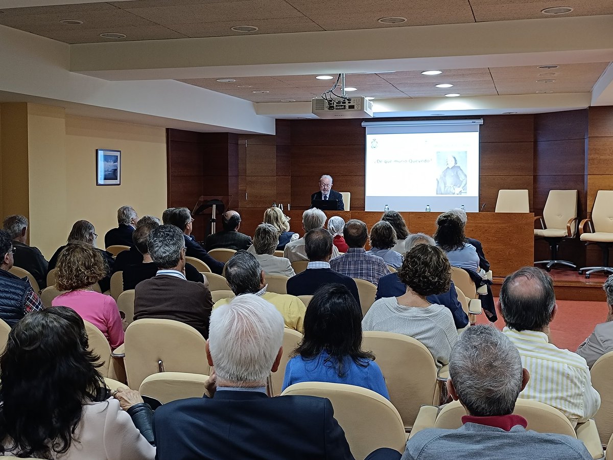 icomasturias's tweet photo. "¿De que murió Quevedo?", el Dr. Fernando Vázquez nos acerca la época de Quevedo y la mencion a la Medicina y sus enfermedades en su obra literaria y epistolar.
📷1. Dres. Fernando Vázquez,  Elisa Seijo, Concepción Saavedra y Juan Sebastián López - Arranz https://t.co/EVhbwPXpBA