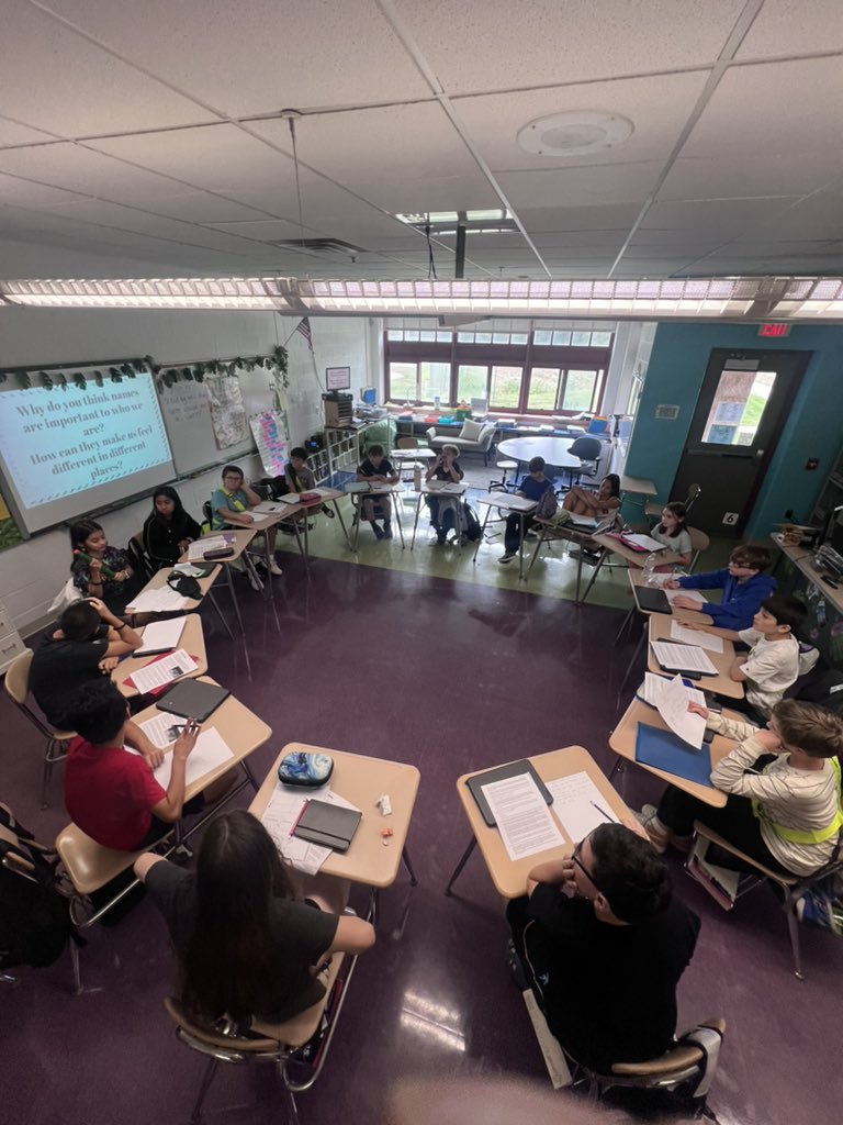 Mrs. MacInnis tweet media