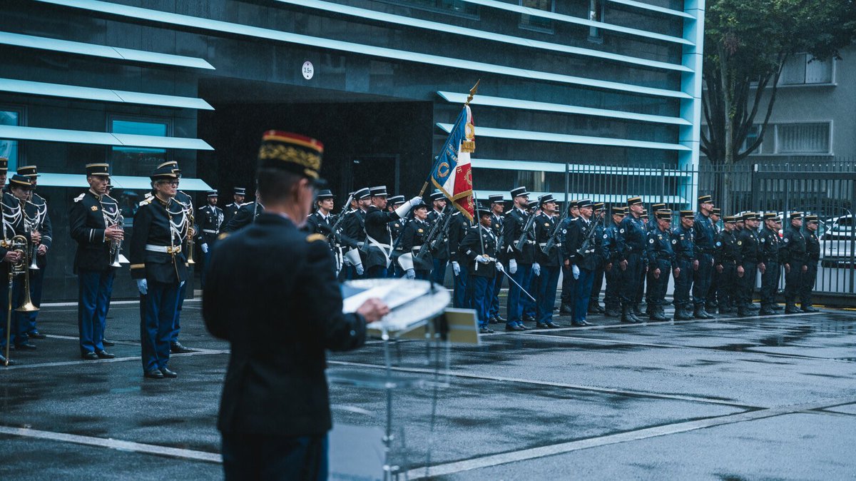 PorteparoleGN's tweet photo. 🎂 La @Gendarmerie de la sécurité des Armements Nucléaires (#GSAN) fête des 6️⃣0️⃣ans !

Acteur majeur de la #dissuasion nucléaire ☢️, elle assure 2 grandes missions :

🛂 le #contrôle #gouvernemental de l’arme nucléaire,

🚔 la #sécurisation des transports sensibles. https://t.co/oLbs3I6IUM