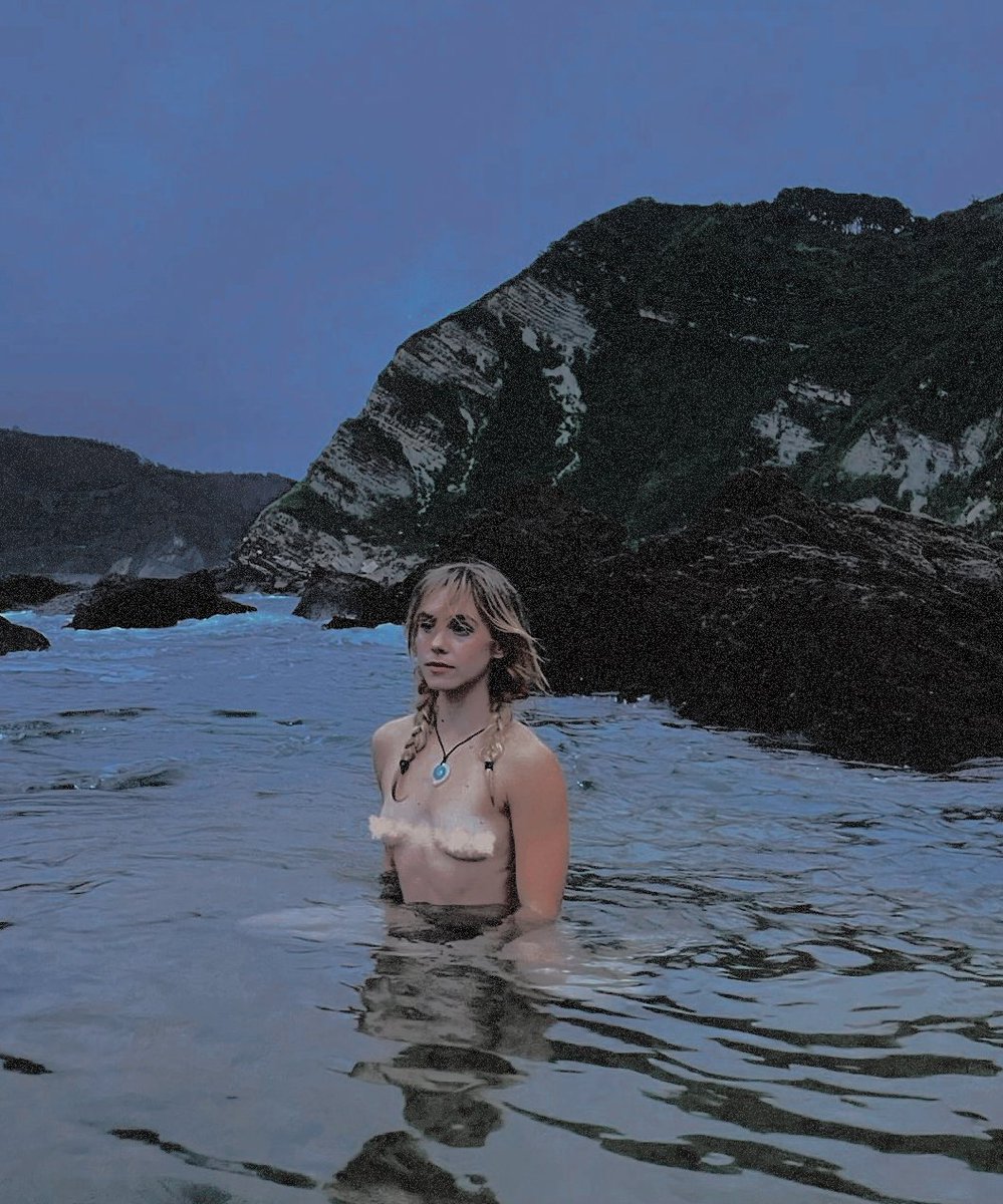 ᅠ

      ←  𝖽𝖺𝗉𝗁𝗇𝖾 𝗐𝗂𝗅𝗅𝖺𝗋𝖽   ⠇ ⌕ 
        ──────────
         𝗺𝗮𝗴𝗶𝗰𝗴𝗿𝗮𝗺 𝗽𝗼𝘀𝘁
         𝖿𝗋𝗈𝗆 : ﹫ɪᴍᴅᴀᴘʜɴᴇ
         ✎  #𝒉𝒐𝒕𝒕𝒉𝒖𝒓𝒔𝒅𝒂𝒚 

ᅠ