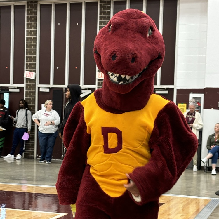 Doss High School tweet media