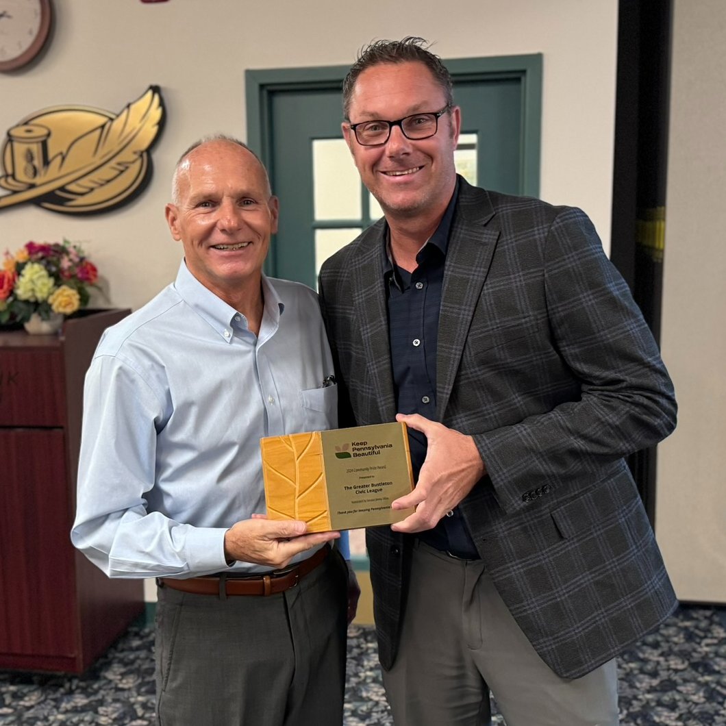 senjimmydillon's tweet photo. Proud to present the Bustleton Civic League with the Community Pride Award from @ABeautifulPA. Jack O’Hara and the volunteers do incredible work keeping our streets clean & welcoming! 👏 #NortheastPhilly #CommunityCleanUp #PAenvironment https://t.co/5OMvUK2zAO