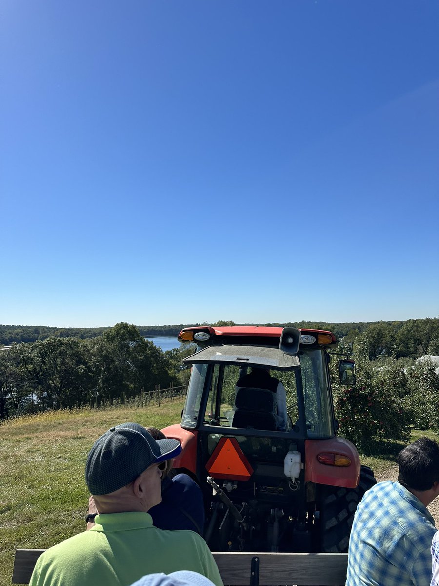 Beautiful day to join <a href="/LtGovFlanagan/">Lt. Governor Peggy Flanagan</a>, <a href="/ThommyPetersen/">Thom Petersen</a>, &amp; friends at Pine Tree Apple Orchard! ☀️🍎 It’s #climate week and we learned about the work they did to join <a href="/MNagriculture/">Minnesota Department of Agriculture</a>’s Ag Water Quality Certification program and celebrated 30 years of membership in the <a href="/GrownInMN/">Minnesota Grown</a>!