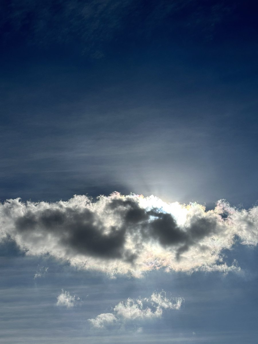 clouds lover (@LOMLCLOUDS) / Posts / X