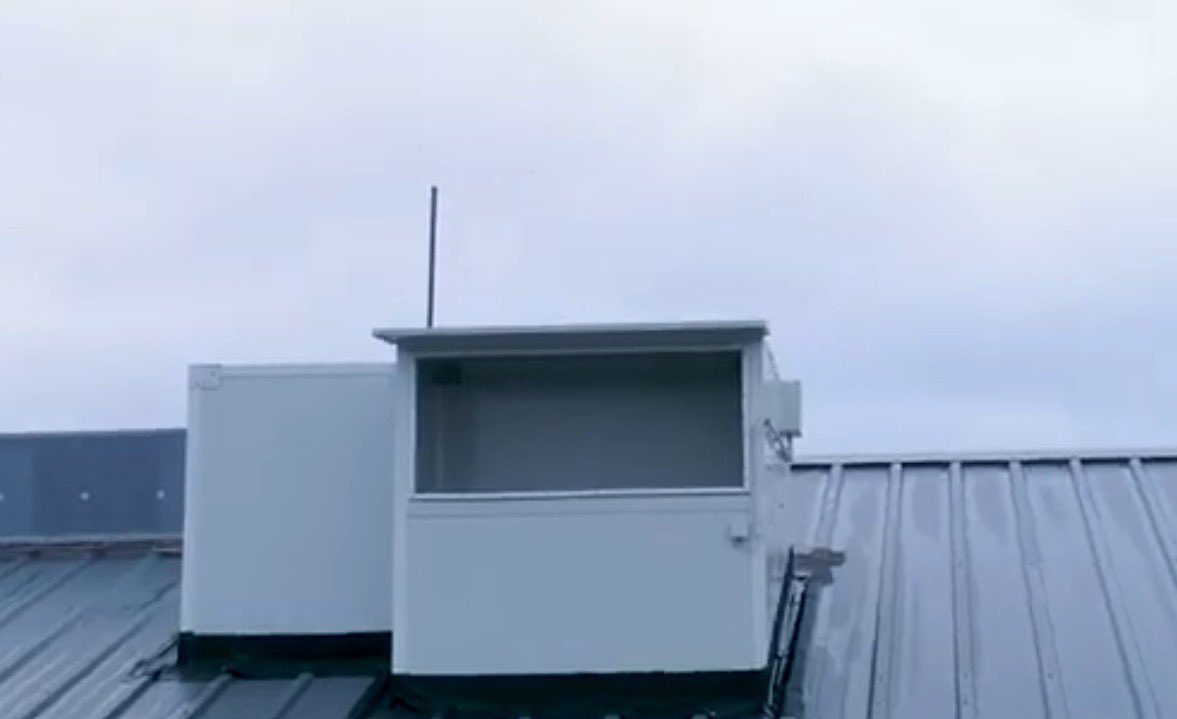 sabinegrobbink's tweet image. Onze #varkens 🐖leven #duurzaam♻️
Sinds gisteren 
✅ #accu #energie #opslag 🔋

✅ #zonnepanelen 🌞
✅ #warmtepomp 🛏️
✅ #warmtewisselaar 🔀
✅ #ledverlichting 💡
✅ #isolatie muur, dak, vloer 
✅ #voedselverspilling 🍽️ reststromen 
✅ #mestverwerking 💩
✅ #kringlooplandbouw ♻️