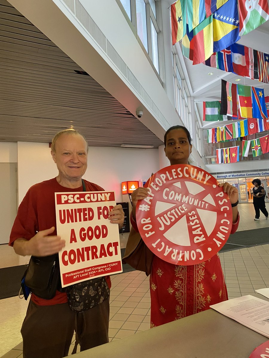 BmccPsc's tweet photo. #Red4HigherEd #APeoplesCUNY https://t.co/FTBkQjYeHP