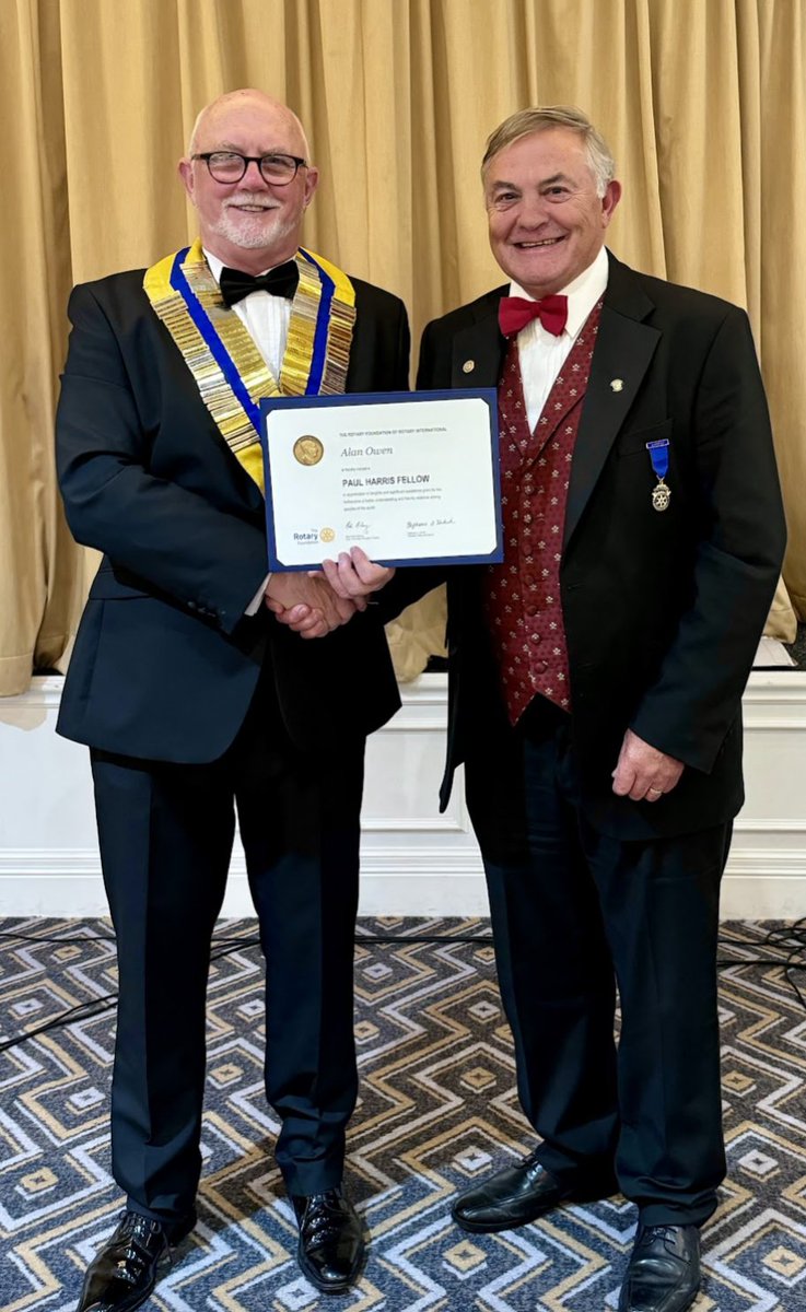 Robert Lloyd tweet media