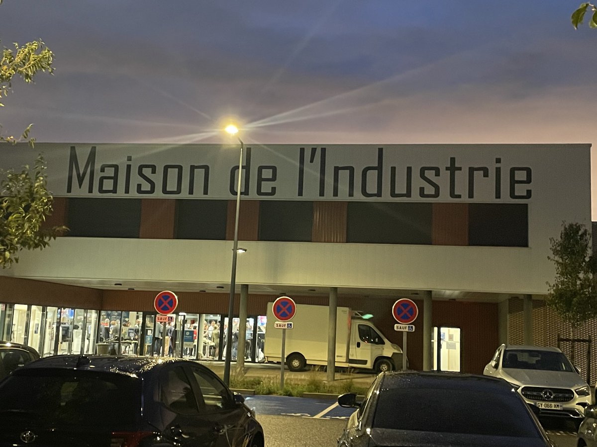 Stéphane Cellier tweet media