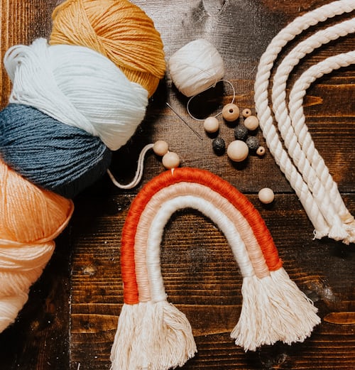 ModernRebuild's tweet photo. Do you have any favorite local artisans or makers whose products you love to support? Being involved in local happenings is important to our family-owned business! https://t.co/k6VYNQkyOT https://t.co/RUaGwGjAtC