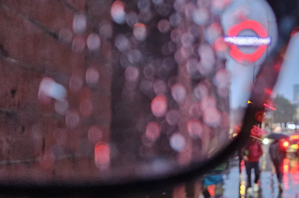 Walking in the rain to the train home to #Sheffield, reflecting on what's been an insightful day representing @riba members from @ribayorkshire at my first RIBA Council meeting. Great to meet fellow councillors, and I'd welcome any member from our region to get in touch with me