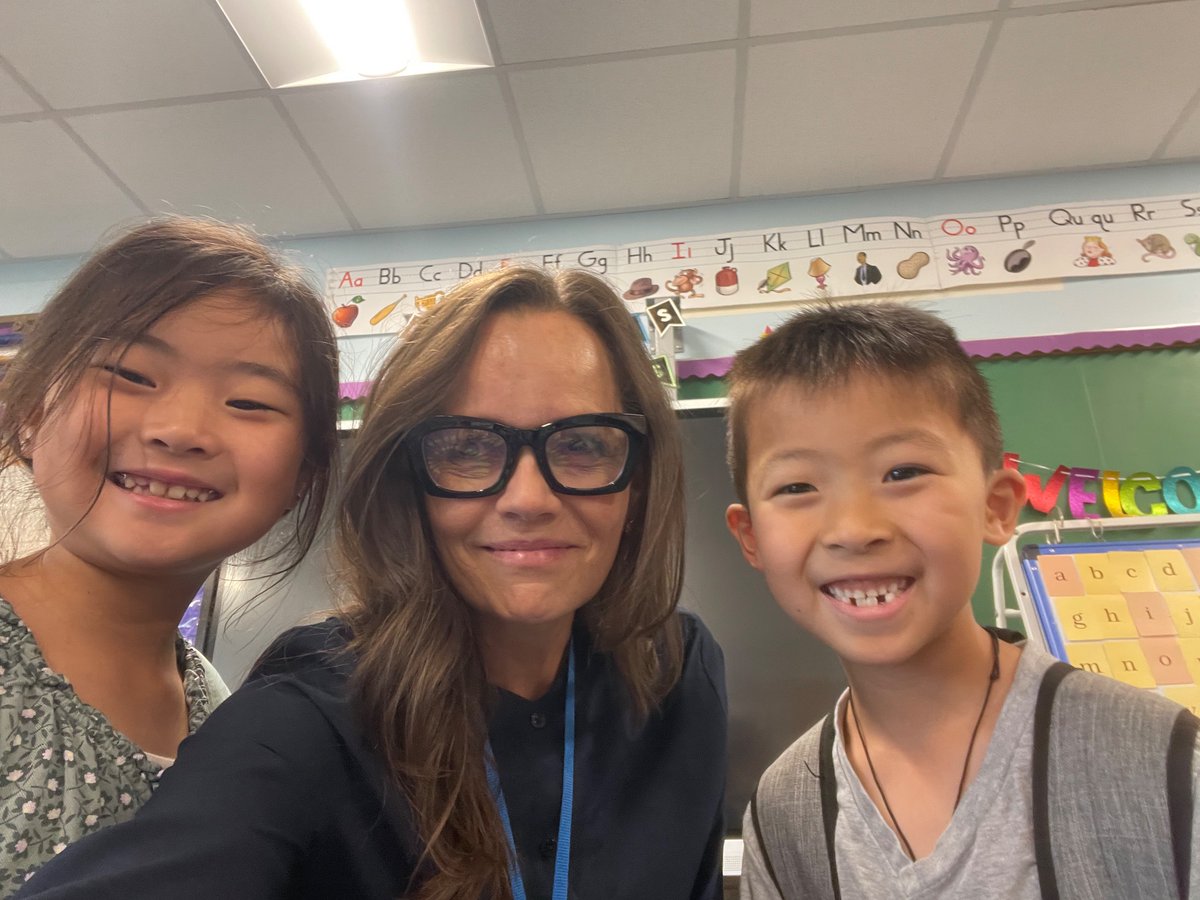 I love quick visits with my old students! ❤️❤️