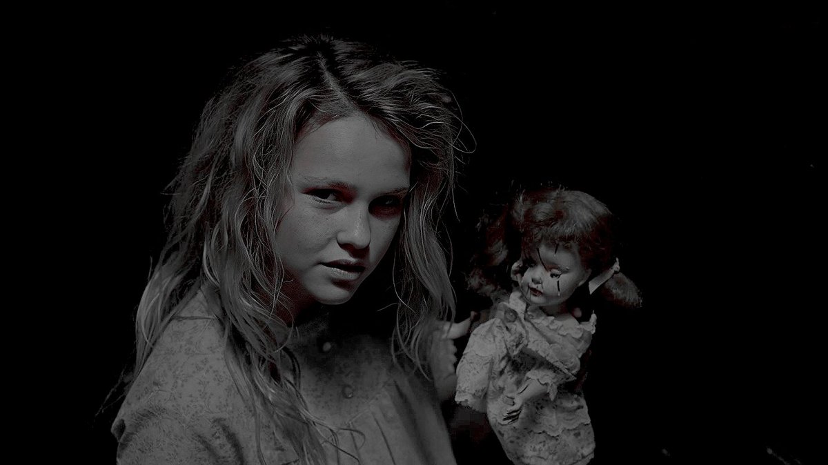 Kaitlinj161's tweet image. Annabelle: Creation (2017)
Screencaps, edited by me ♡
🖤🖤🖤
#AnnabelleCreation #screencaps #edits