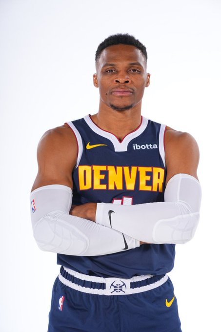 GYbJCeCaMAA9WxG?format=jpg&name=small