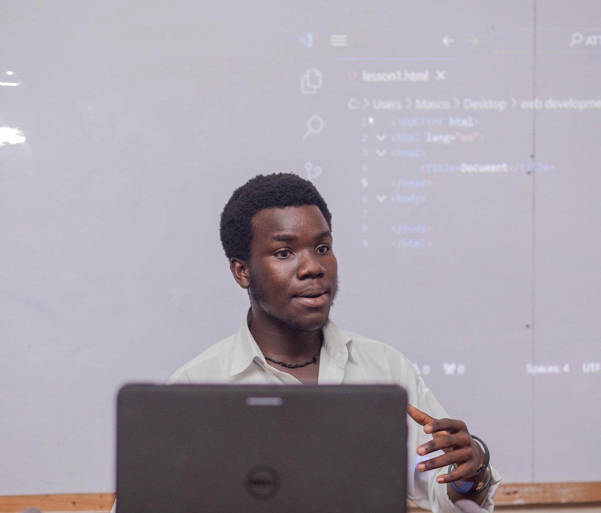 zyratech_hub's tweet photo. Exciting news! 🚀 I’ve started a foundation to teach IT skills to kids &amp; youth, empowering the next generation of tech leaders. Today we kicked off our first Python &amp; web dev training! A small step toward a big impact! 🌍💻 #TechEducation #YouthEmpowerment #Python #ITTraining https://t.co/SSgGBG6g01