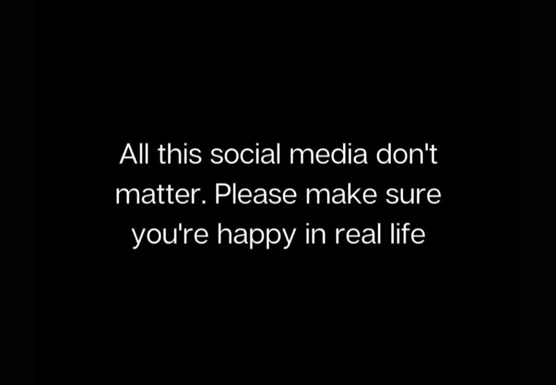 introvert tweet media