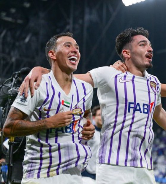 عيون العين 👀💜