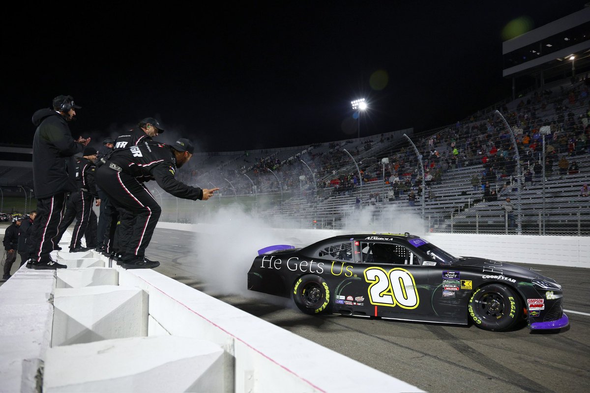 Ready to roll for these next 7 weeks! 💪🏼