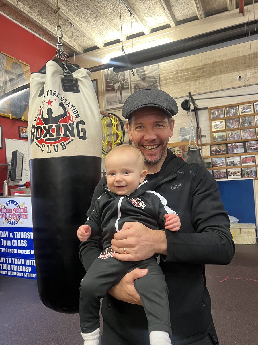 Nigel_Travis's tweet photo. My Beautiful Boy Stanley representing @teammosssidefir at @mosssidefirebox https://t.co/gTFoBIAd06