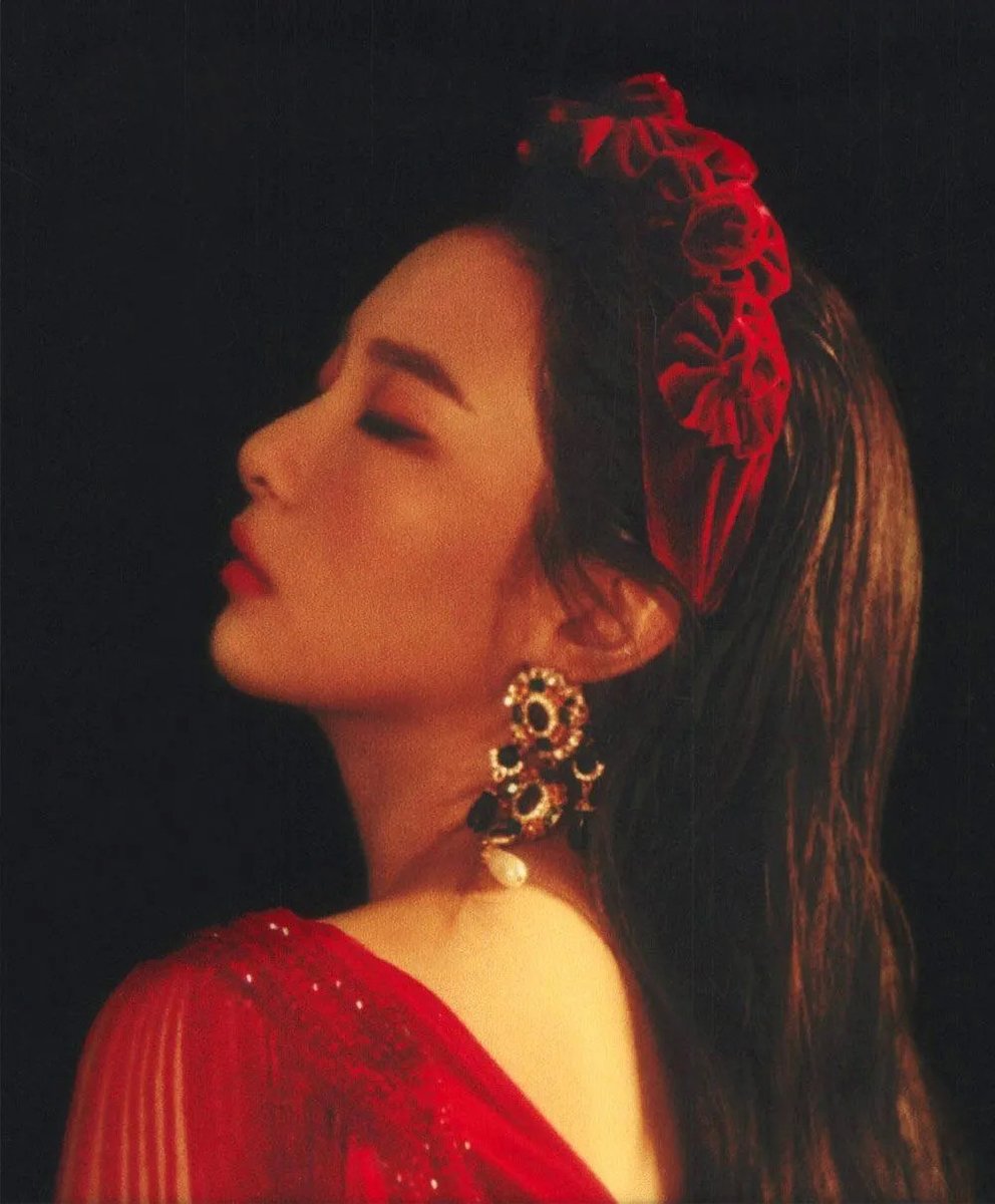 maskidies's tweet photo. 𝐭he 𝚋loo𝑑 is 𝕣unni𝑛g  ♡  𝑜n 𝕤tage
𝚋ewa𝕣e 𝚐irls ā𝕣e 𝑟eady to a𝕥ta𝑐k
𝚐rab 𝕥he 𝑚icro𝚙hone ⁞ ⁞ 𝑛ow 𝕤ing

𝕚t's  𝑡ime  to 𝕥he 𝚖urder : #𝚙on𝕪o
准备好  » ☆ «  𝑙a 𝕣oū𝚐e - 𝑐oncert
𝑡his 𝕤me𝑙l, 𝚠e love 𝕚t 𓈒࿓  𝕚t𝓈  𝑓resh https://t.co/68AevOBGQn
