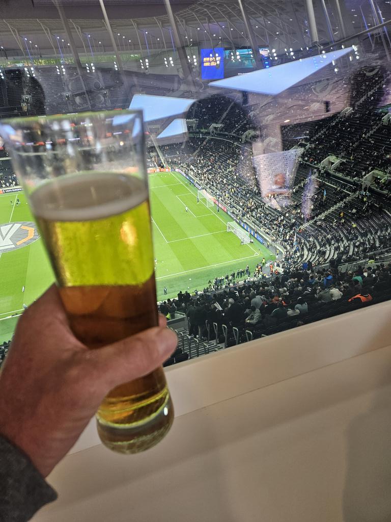 Kick off delayed when in hospitality, oh go on then!