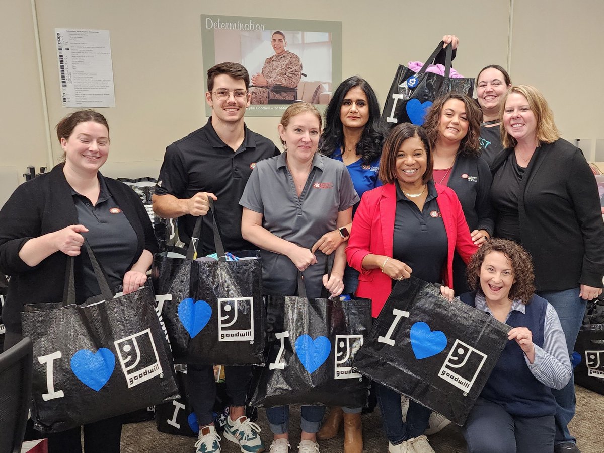 This lovely team of ours got together to support <a href="/goodwill_flx/">Goodwill_FLX</a> and its Good Neighbor Program, preparing "On Your Way" bags for individuals and families in crisis, and also chipped in by sorting and organizing donations.

#community #goodwill #dogood #volunteerism #roc #flx