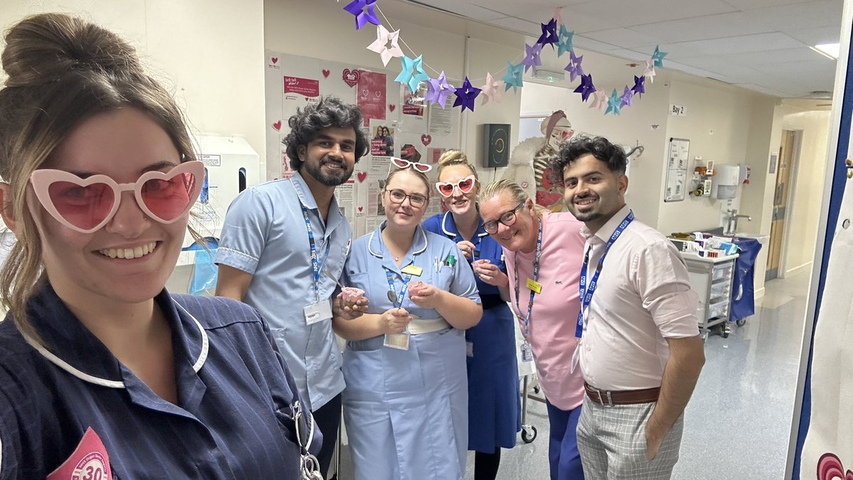 Megan Parker (@megan_parker99) on Twitter photo 💗The “Sitwell Arms” tea party!💗
Yesterday Sitwell took part in the <a href="/NHSBT/">NHS Blood+Transplant</a> Organ Donation Week, celebrating 30 years of the Organ Donation register💗
The mocktails went down a treat with patients, visitors and staff!🍹
@NHNHS <a href="/ReconGamesUK/">ReconditionTheNation</a> <a href="/SurgicalDivisi1/">TRFT Care Group 2 (Surgery)</a> <a href="/RotherhamNHS_FT/">The Rotherham NHS FT</a> 💗The “Sitwell Arms” tea party!💗
Yesterday Sitwell took part in the <a href="/NHSBT/">NHS Blood+Transplant</a> Organ Donation Week, celebrating 30 years of the Organ Donation register💗
The mocktails went down a treat with patients, visitors and staff!🍹
@NHNHS <a href="/ReconGamesUK/">ReconditionTheNation</a> <a href="/SurgicalDivisi1/">TRFT Care Group 2 (Surgery)</a> <a href="/RotherhamNHS_FT/">The Rotherham NHS FT</a>