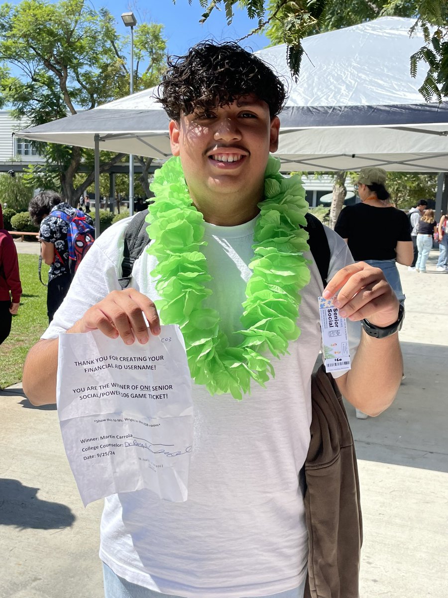 How did Martin win a free ticket to Grant’s Senior Social?  He created his FAFSA username so he’ll be ready to complete his FAFSA later this fall!!!!  For more info about creating your FAFSA username, see@our college counselor, Dr. Rangel!!!!  <a href="/MsDamonte/">Pamela Damonte VN-VG Community of schools</a>
