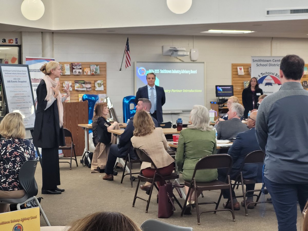 SHS School of Bus. tweet media