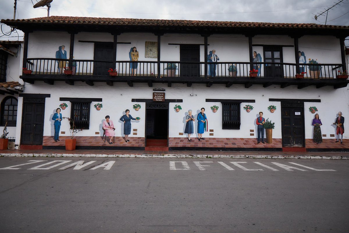 Llegamos a Tibasosa a la Mesa Nacional de Participación Efectiva de Víctimas. Muy felices de visitar este bonito municipio, el primero feminista del país, que hoy reúne a la <a href="/mesanalvictimas/">Mesa Nacional de Víctimas</a>.