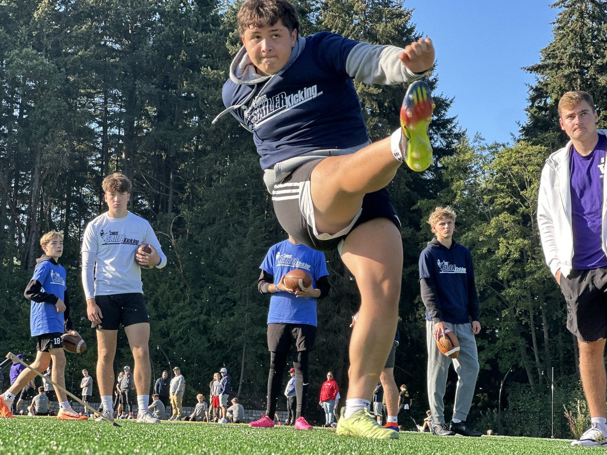 Chris_Sailer's tweet photo. Exposure! The Class of 2025 Rankings are now updated post WA Fall Camp... Leverett, Stevens, Jacobsen, Livingston, Bortel, Brandt, Voce, Kercher, Lawson, Sala Ruiz, Kelsey, Colson, Sheffield, Velasquez, Riggs, Evans, McAllister, Thorpe, Henderson &amp; More: https://t.co/LupyHtp8fs https://t.co/y8eg7Eis1G