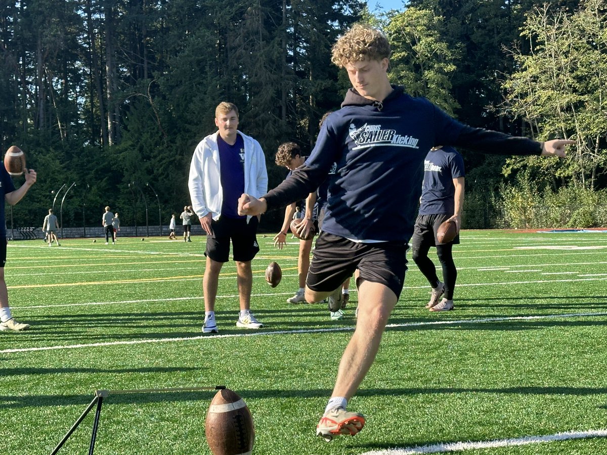 Chris_Sailer's tweet photo. Exposure! The Class of 2025 Rankings are now updated post WA Fall Camp... Leverett, Stevens, Jacobsen, Livingston, Bortel, Brandt, Voce, Kercher, Lawson, Sala Ruiz, Kelsey, Colson, Sheffield, Velasquez, Riggs, Evans, McAllister, Thorpe, Henderson &amp; More: https://t.co/LupyHtp8fs https://t.co/y8eg7Eis1G