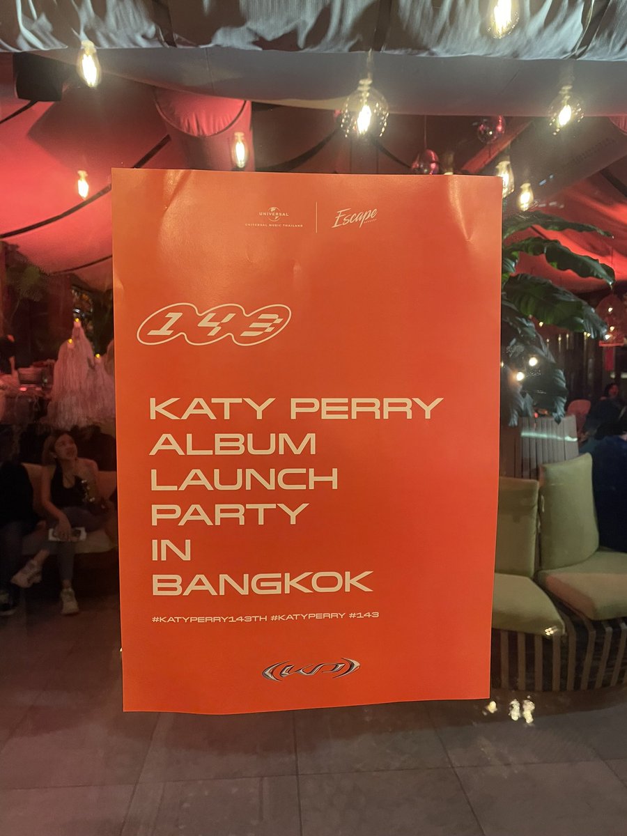ArriettyPerry's tweet photo. 🧡 @katyperry 🧡 1️⃣4️⃣3️⃣ Album Launch Party in #Bangkok #Thailand 🦋
#KP143 #KatyPerry #EscapeBangkok
#KatyPerry143TH #ThaiKatyCats ♾️ https://t.co/H7L1AtN4mW
