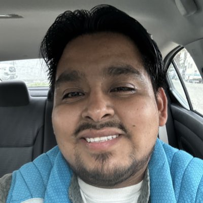 crlsrys24's tweet photo. #NewProfilePic https://t.co/hzZyr8YAvX