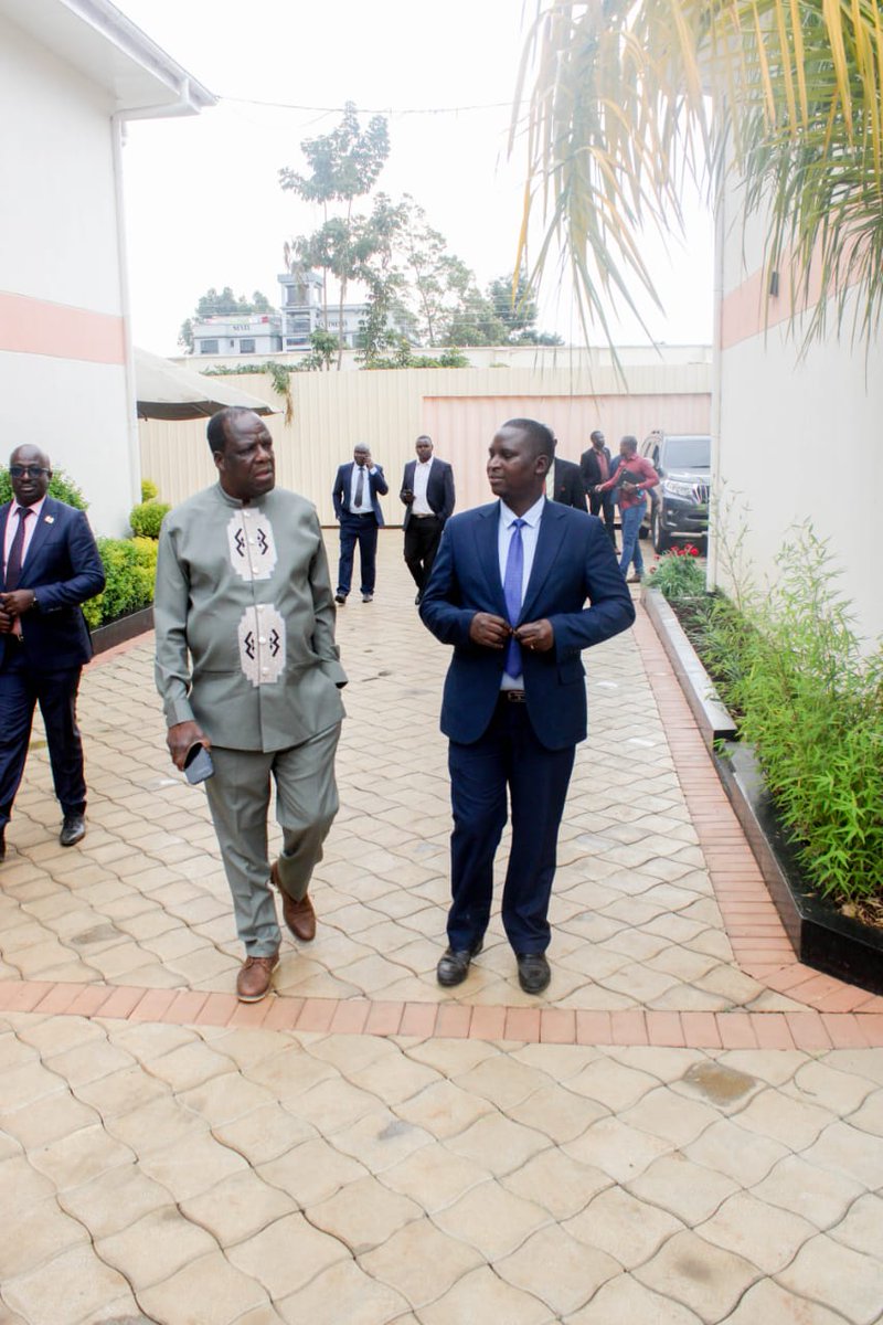 Altonkogo's tweet photo. The CS pledged to support full utilization of Constituency industrial development centres,and more investment to the sector through Partnership with world bank and other actors.The CS was in Eldoret city for official duties. https://t.co/2Pka64WgWv