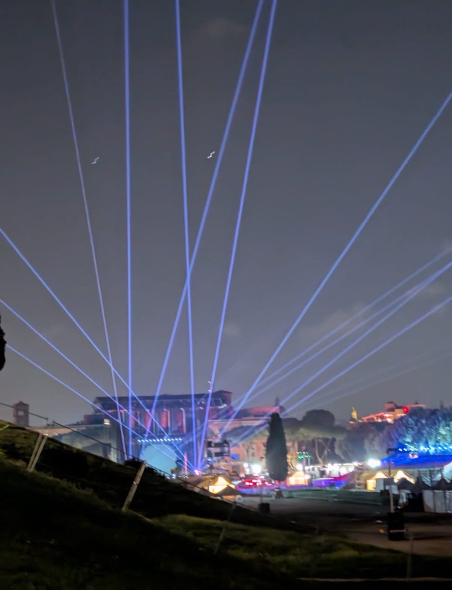 More setup photos continue to come in for the first #DavidGilmour #DavidGilmourTour show at the #Circomassimo in #Rome #Italy are you getting as excited as we are? davidgilmourtour.com