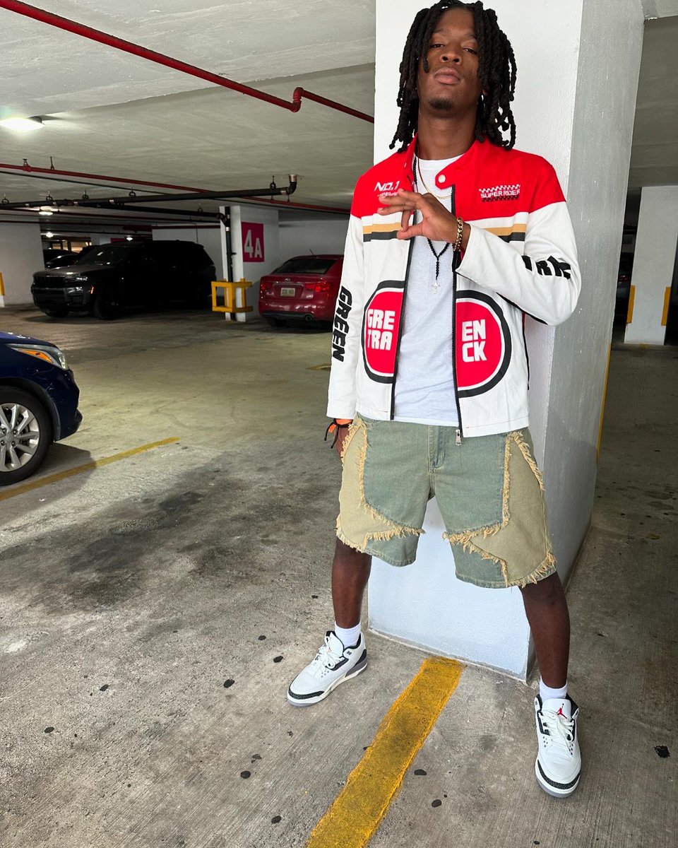 kanovaaaa's tweet photo. Ok kool. https://t.co/3UJ80Hpvq0