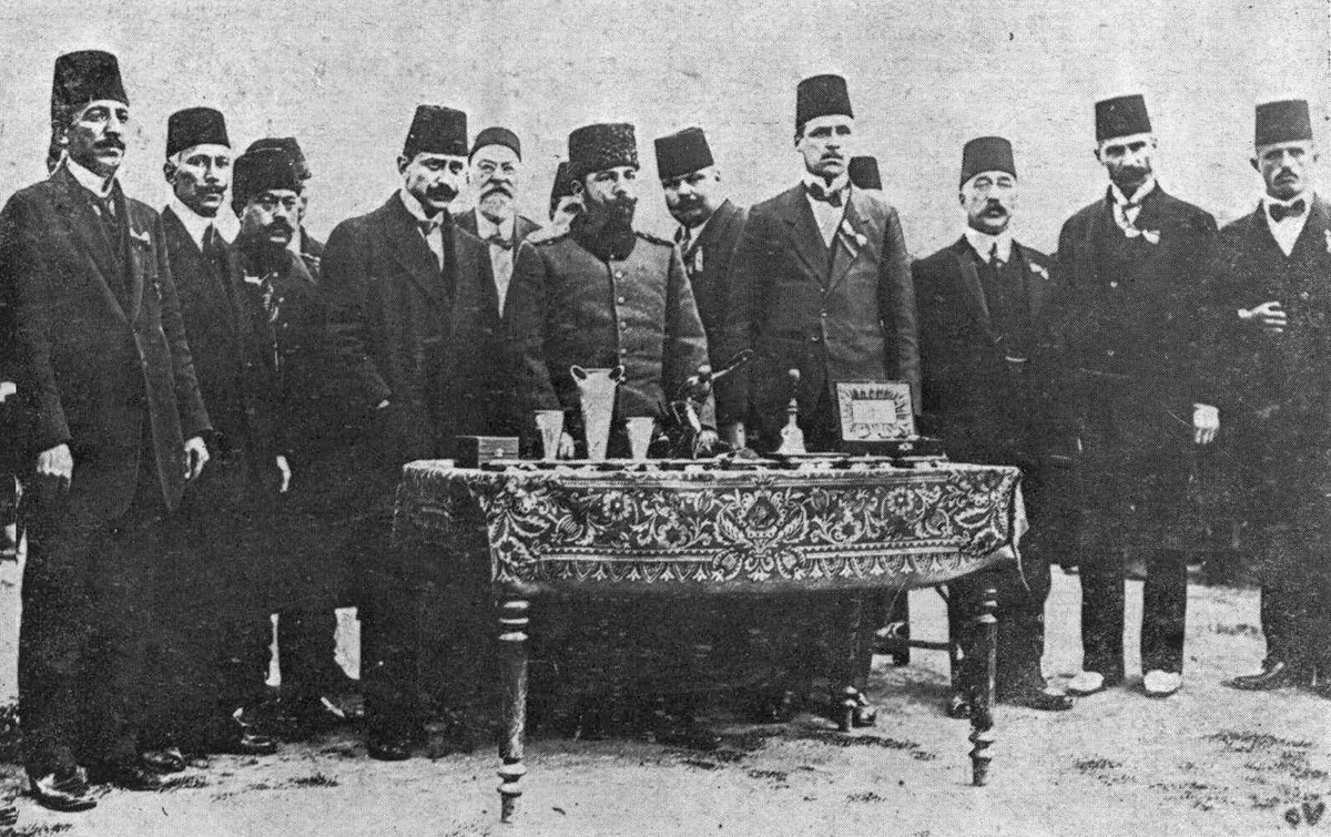 FBTarihiOrg's tweet photo. "Fenerbahçe" ve "İttihat ve Terakki" https://t.co/L0QWX4LksI