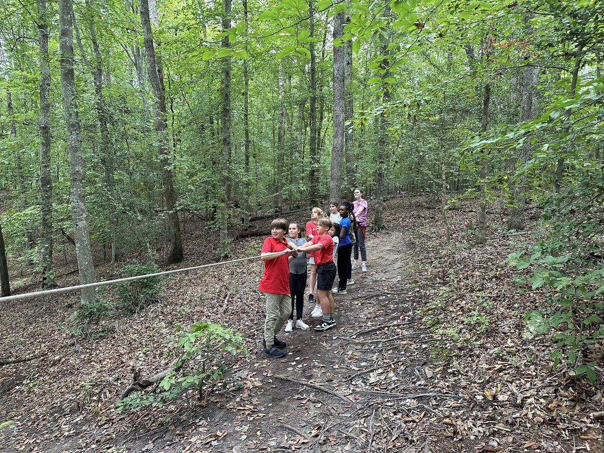 CHCNexus's tweet photo. #CHCGr6Retreat25 Challenge by choice! https://t.co/HBy2Xp7Nyn