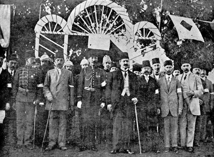 FBTarihiOrg's tweet photo. "Fenerbahçe" ve "İttihat ve Terakki" https://t.co/L0QWX4LksI