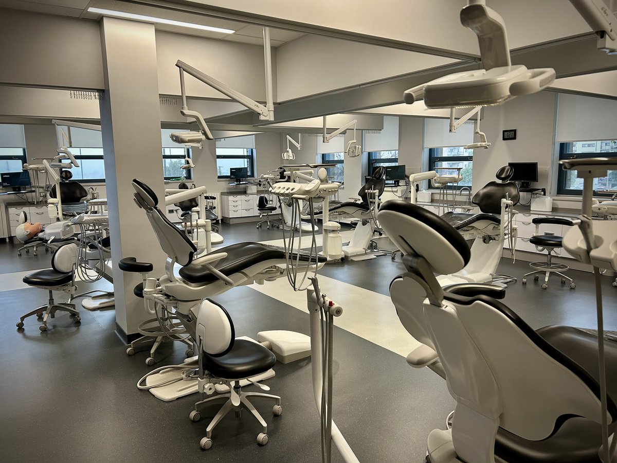 Pascale Déry (@pascaledery) on Twitter photo Le <a href="/CegepGarneau/">Cégep Garneau</a> à Qc se démarque surtout par la qualité des installations de sa clinique-école en hygiène dentaire avec des équipements à la fine pointe! Un collège agile toujours à la recherche de solutions.
Merci à Patricia Poirier et son équipe pour la belle visite! Le <a href="/CegepGarneau/">Cégep Garneau</a> à Qc se démarque surtout par la qualité des installations de sa clinique-école en hygiène dentaire avec des équipements à la fine pointe! Un collège agile toujours à la recherche de solutions.
Merci à Patricia Poirier et son équipe pour la belle visite!