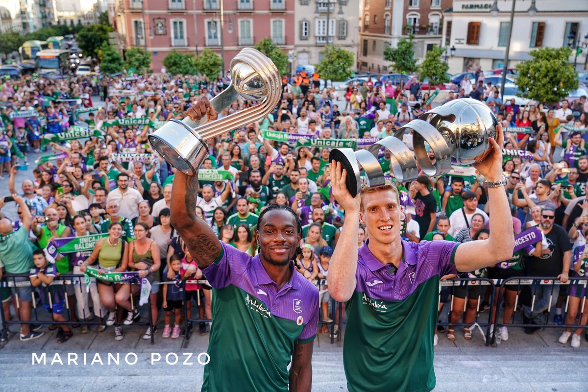 Que nunca se acabe esto.
<a href="/unicajaCB/">UnicajaCB</a>